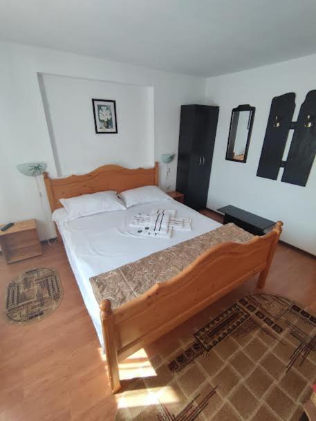 Camere De Inchiriat Edelweiss Dumbrava Rosie Exterior photo